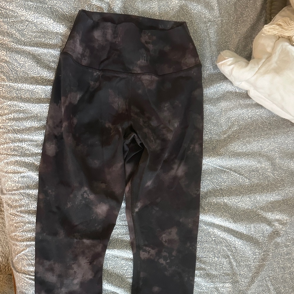 ALO Tie-Dye Black High-Waist Leggings